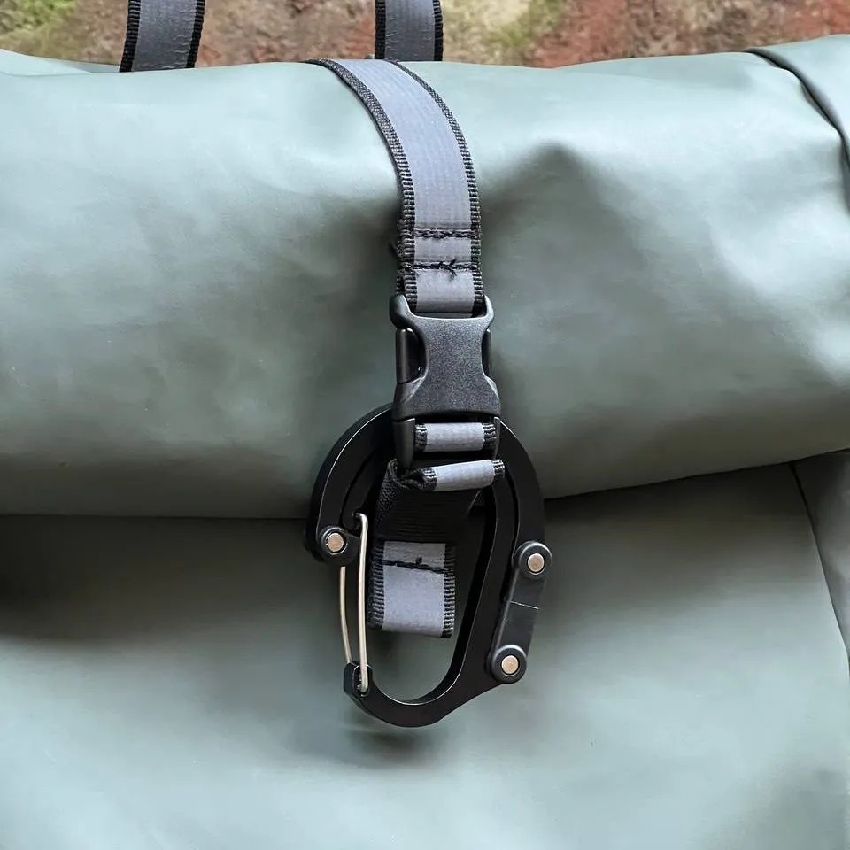 Camping Hybrid Gear Clip D-typ - Carabiner Locking D 评论和价格
